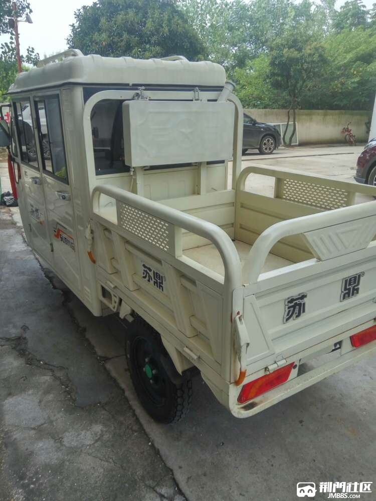 掇刀急找个电动三轮车封车厢的地方