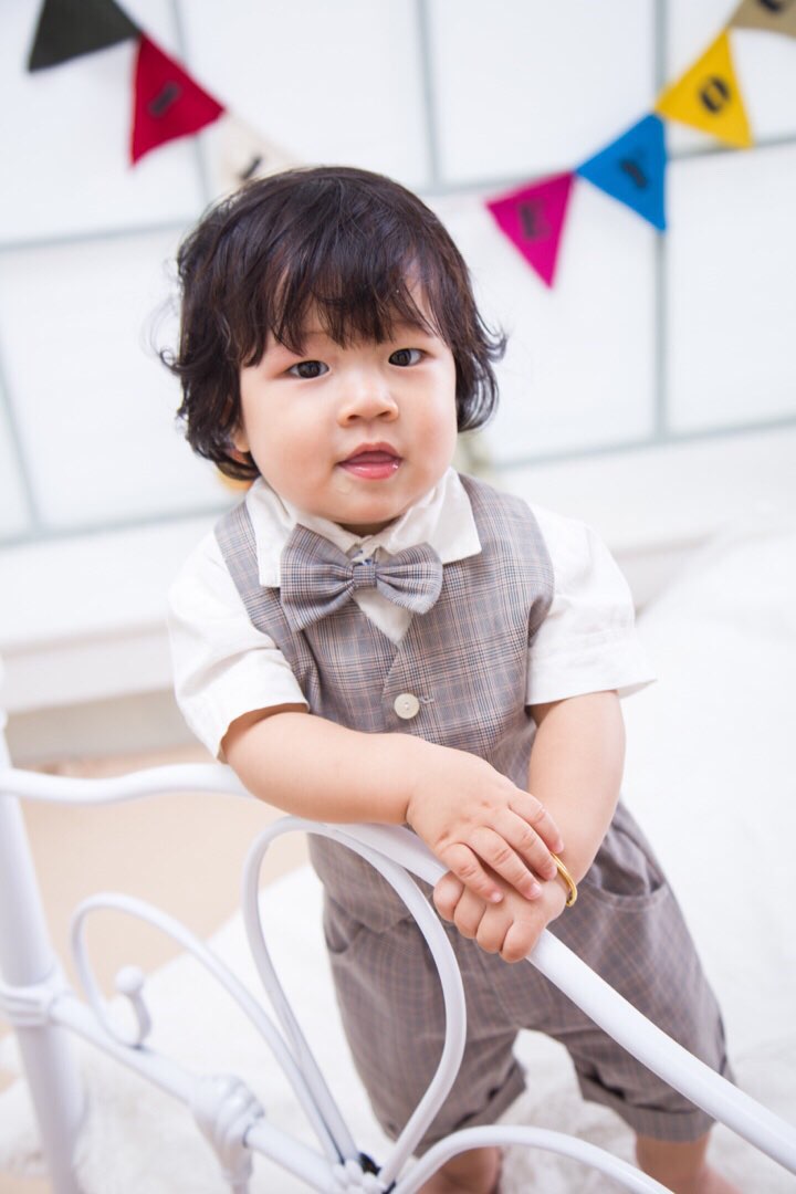 小欧巴,欢迎摄影机构预定模特,表情帝,无需预热,直接拍摄