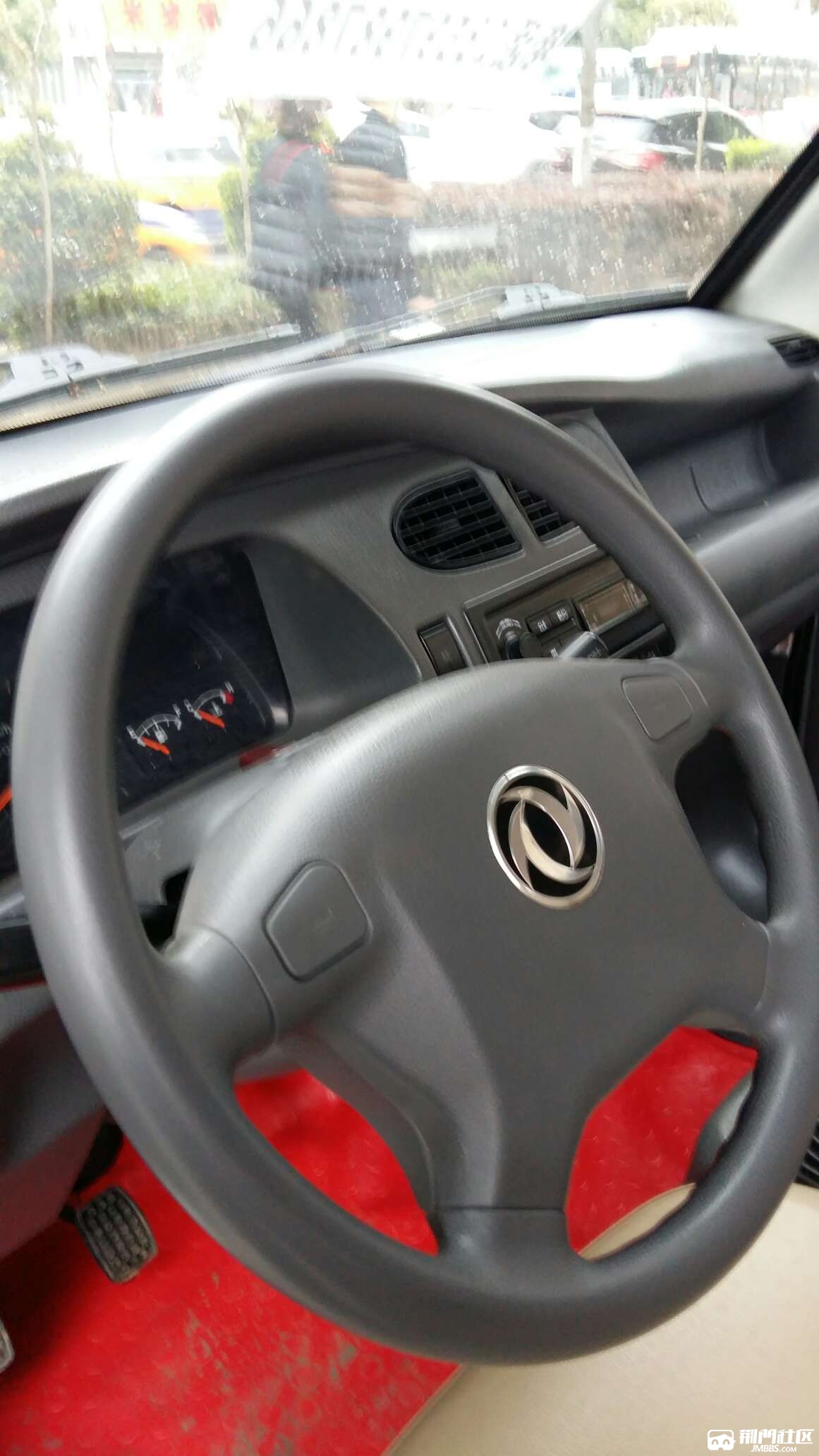 出售09年东风小康k02双排赁车