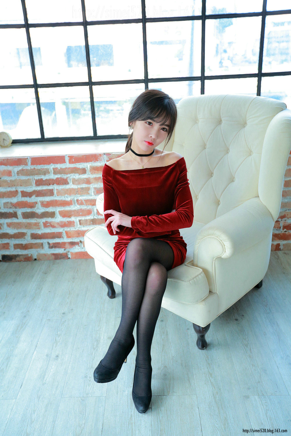 黑丝袜女子 - 我是拍客 - 荆门社区 - 强势媒体 荆门门户