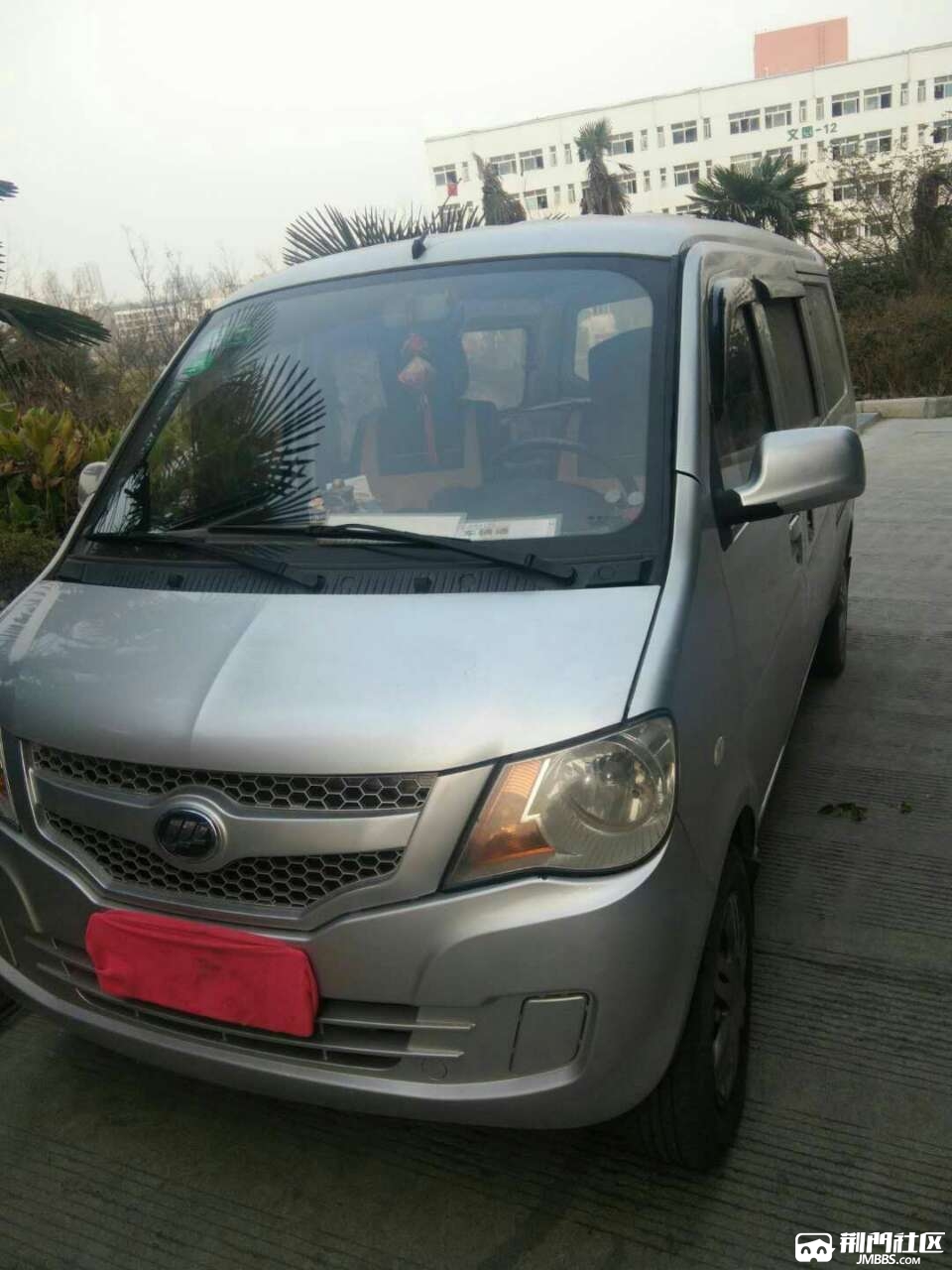 力帆兴顺面包车,油汽两用,12年8月上牌,保险(商