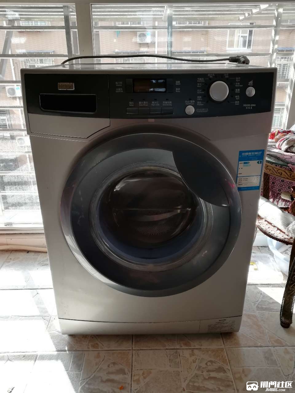 处理二手海尔滚筒洗衣机200元托走