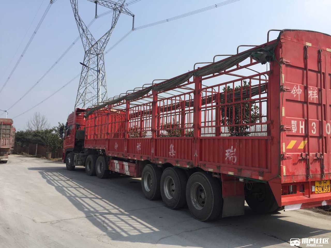 出售135米半挂车