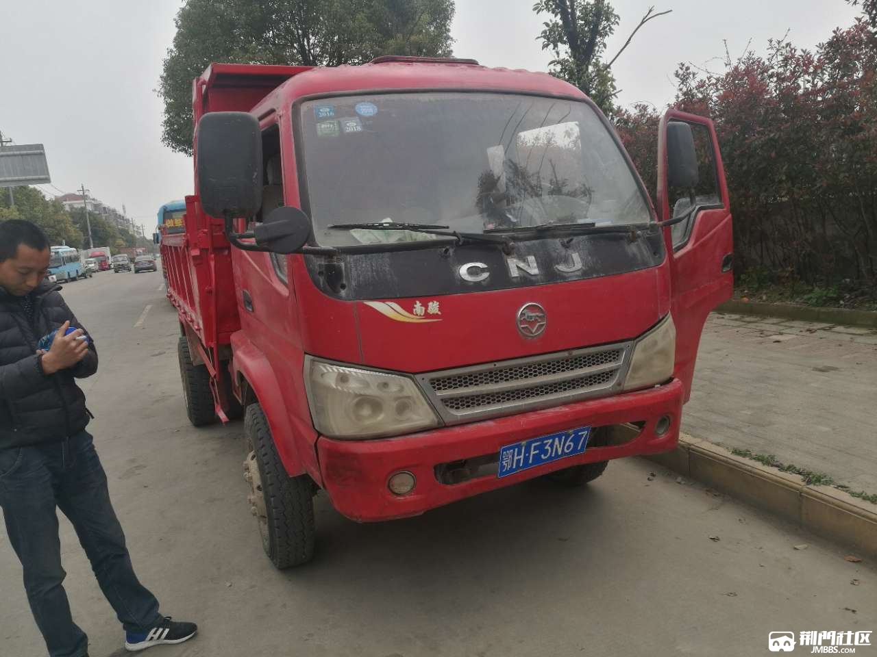 3万出售2011年3月份4100南骏车况绝无问题