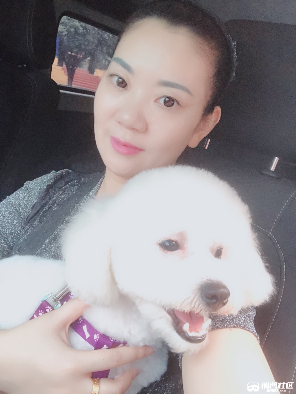 这个是谁丢失的,下雨之前很干净,雨后就这样