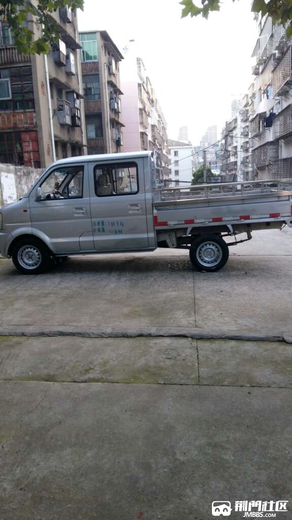 出售2012年东风小康v22双排货车