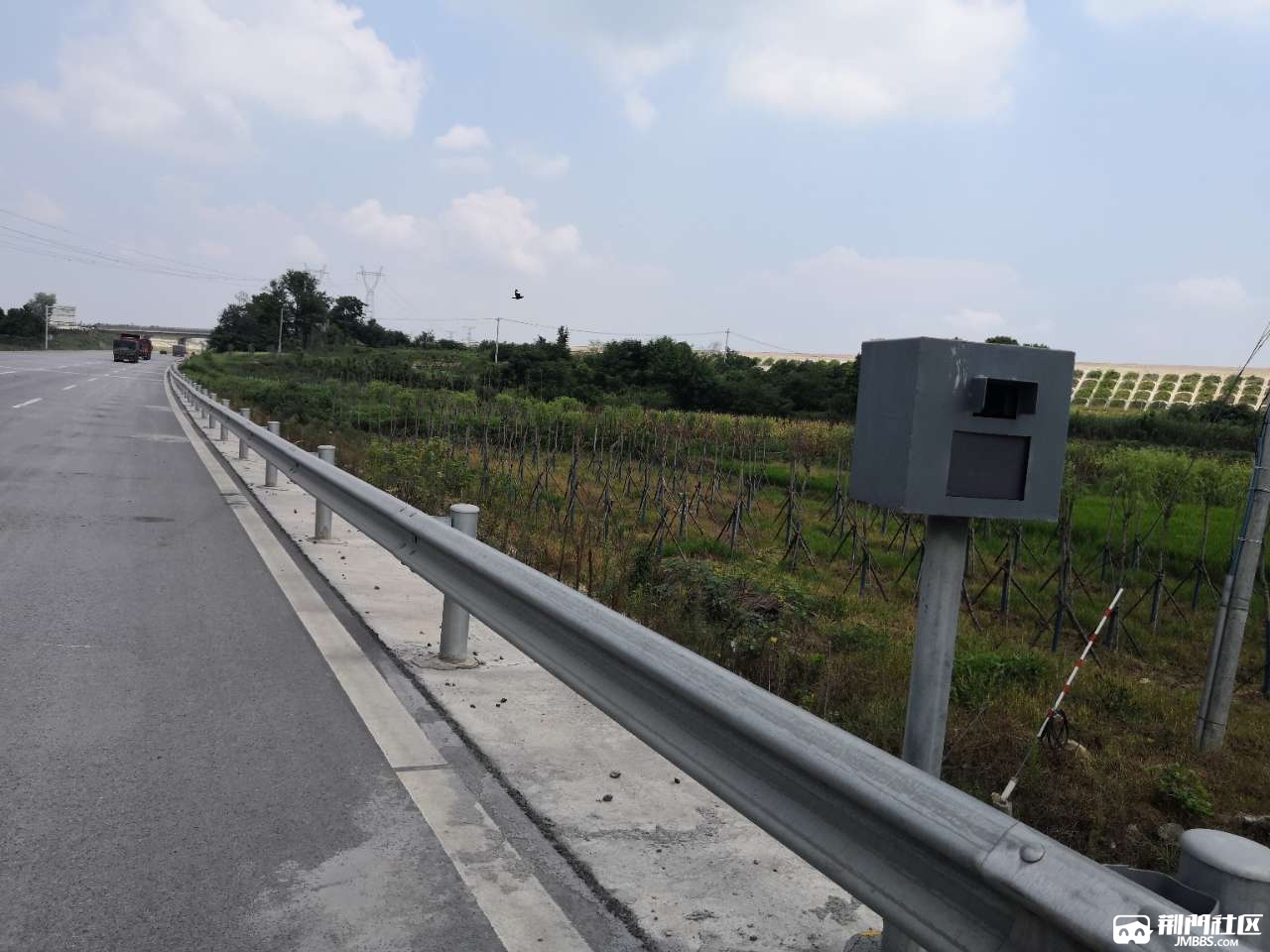 三环真有测速仪器,请勿超速.