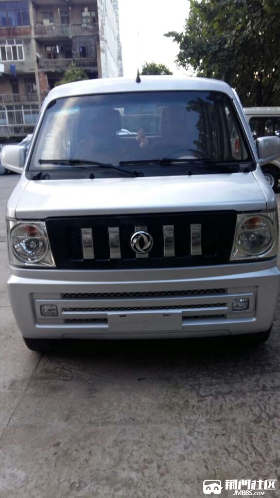 出售2012年东风小康v22双排货车