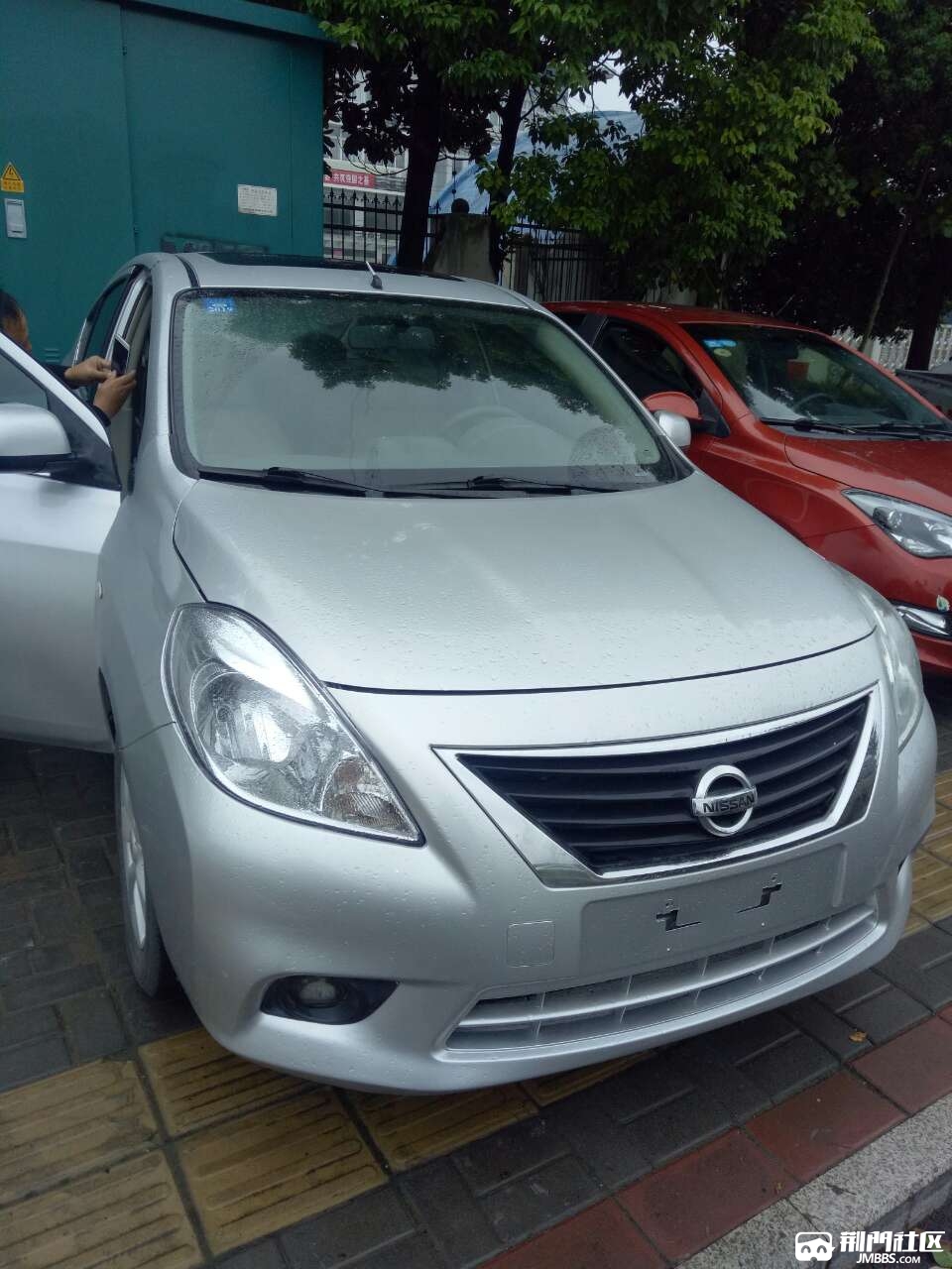 12年日产阳光自动挡天窗一键启动费证齐全