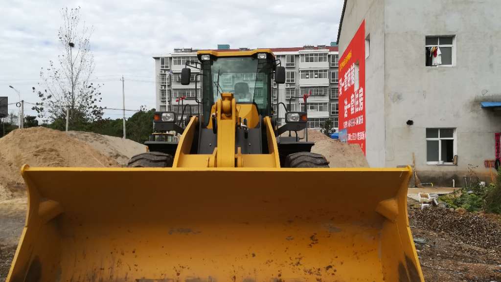 五菱铲车新车因外出发展售卖32万电话13