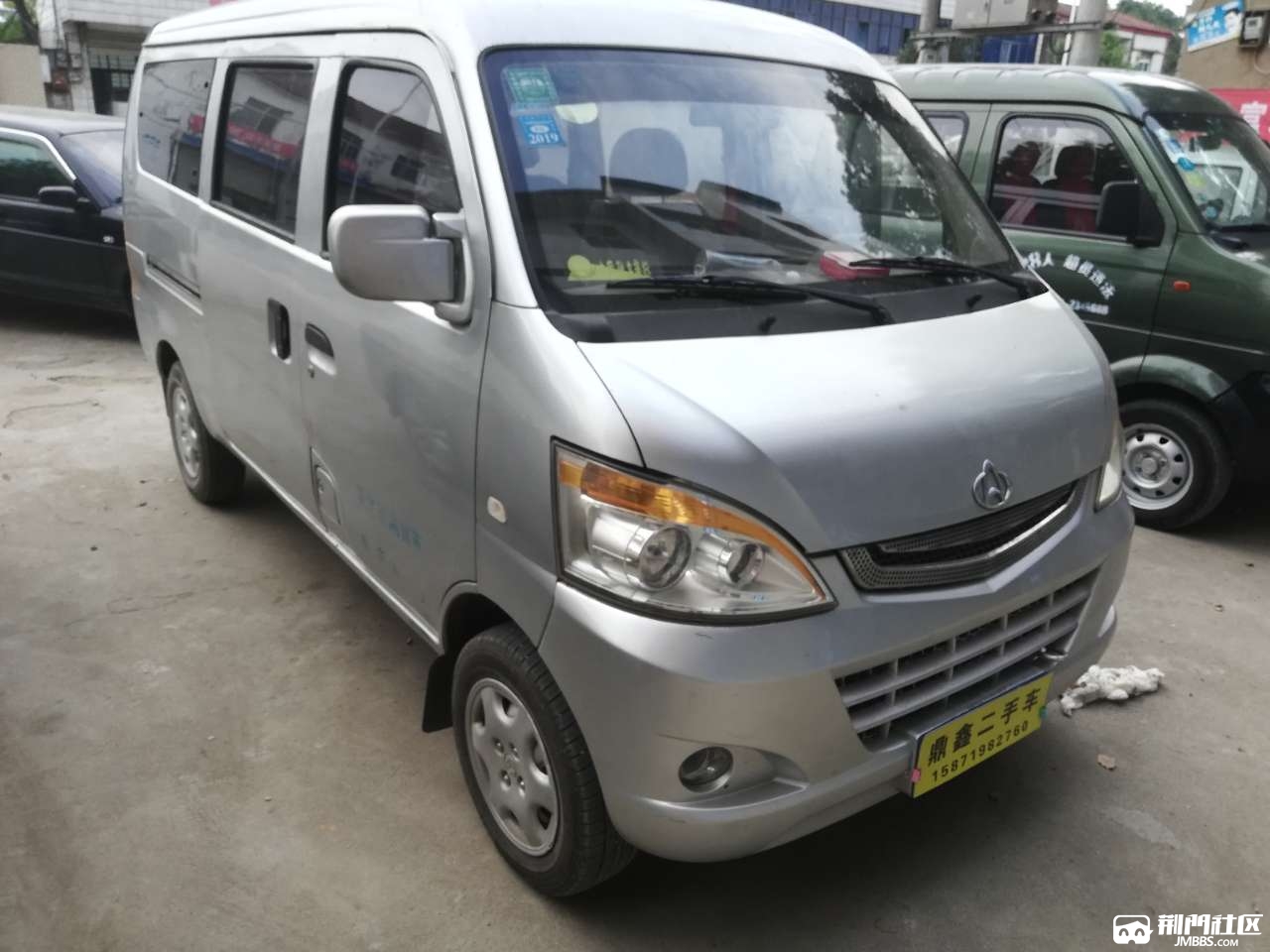 出售12年的长安s460大面包车13的排量带