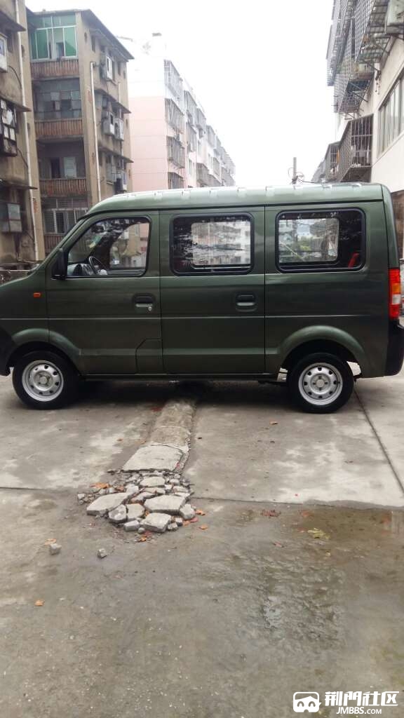 出售2012年东风小康v07s面包车