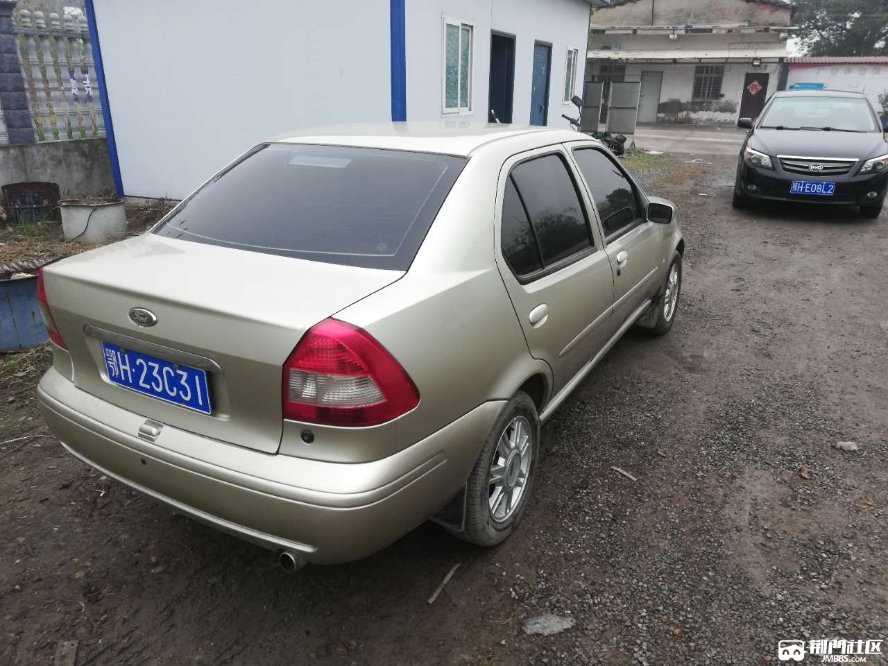 03年的福特嘉年华16自动挡真皮座椅导航