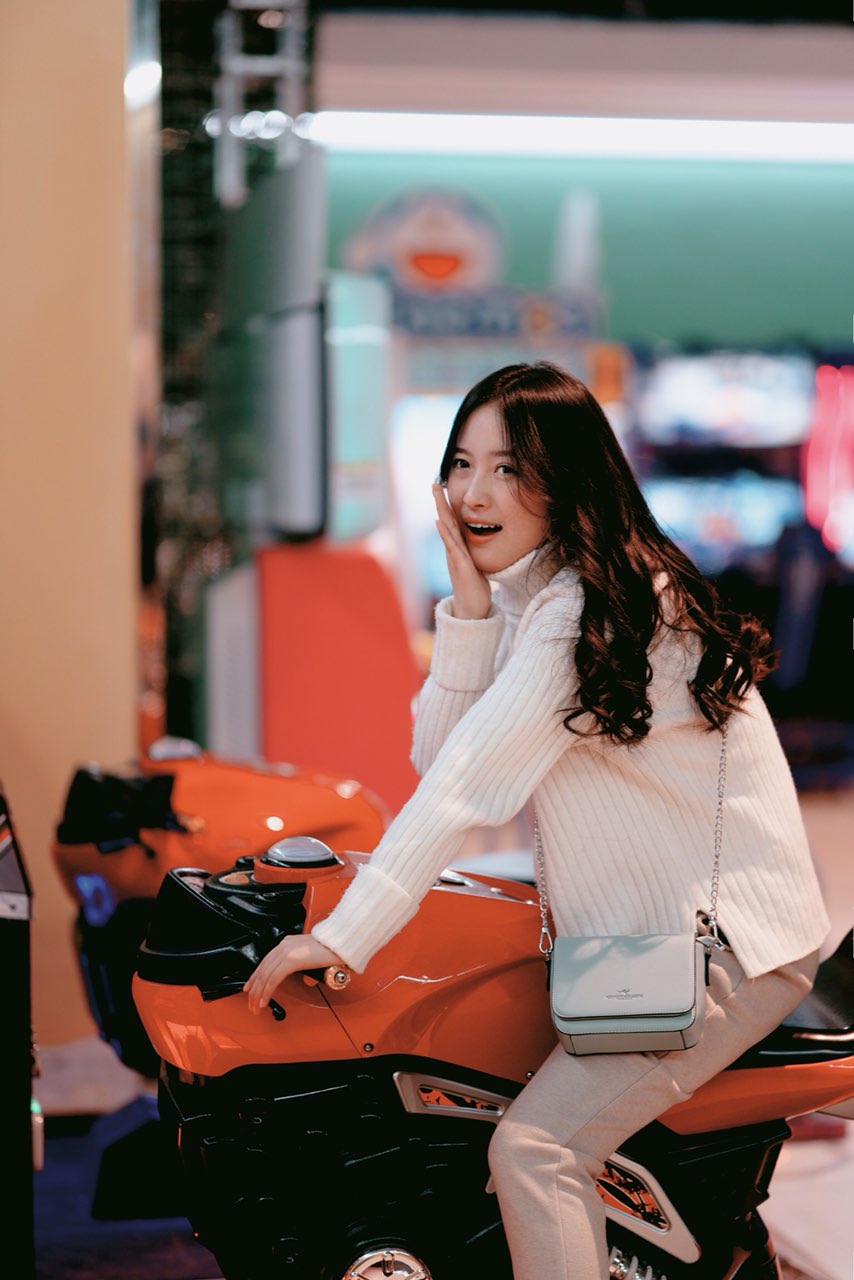 万达广场大玩家拍摄人像