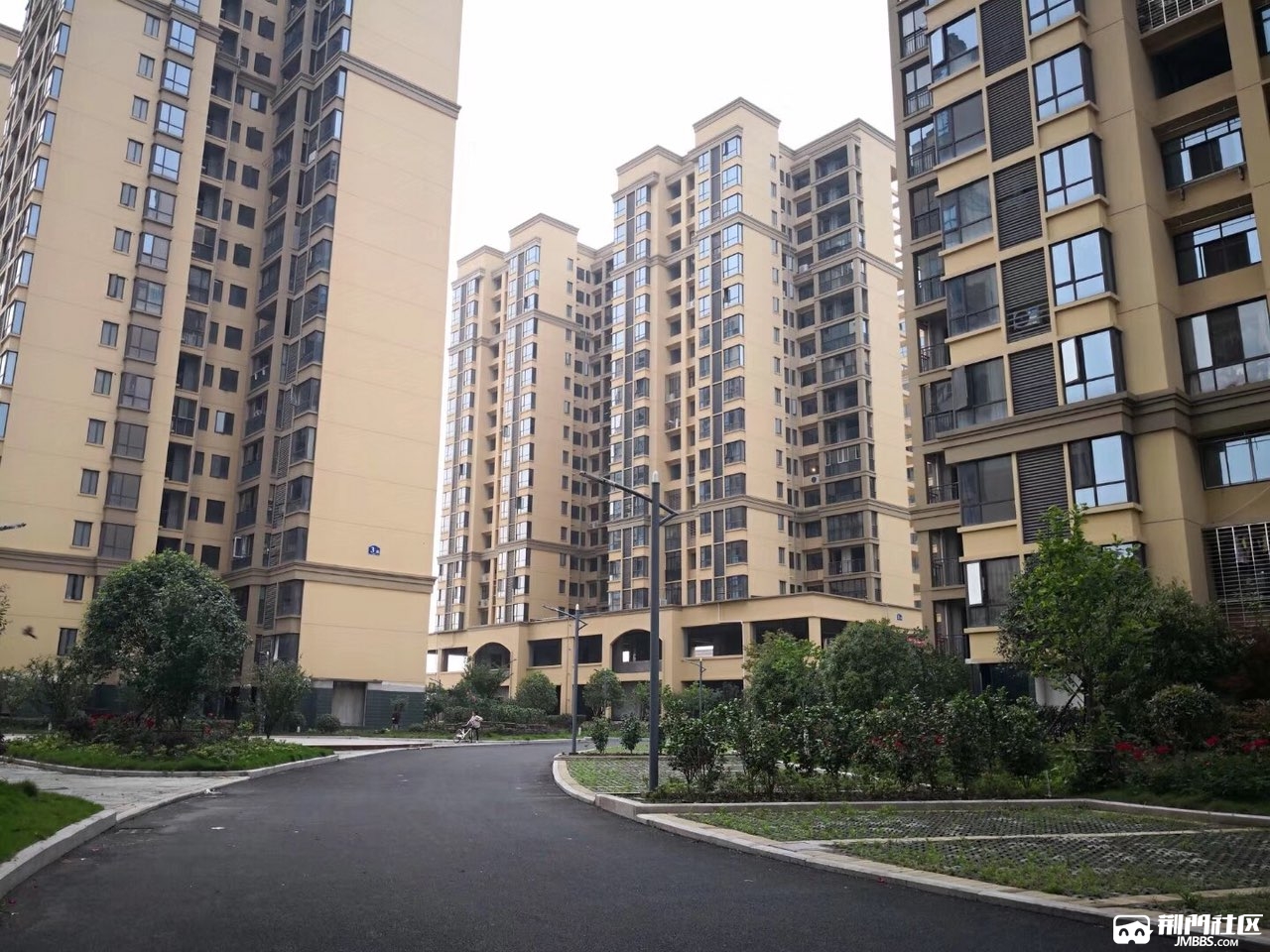 水岸新城房屋出租 - 二手房租房小程序 - 荆门社区 - 强势媒体 荆门