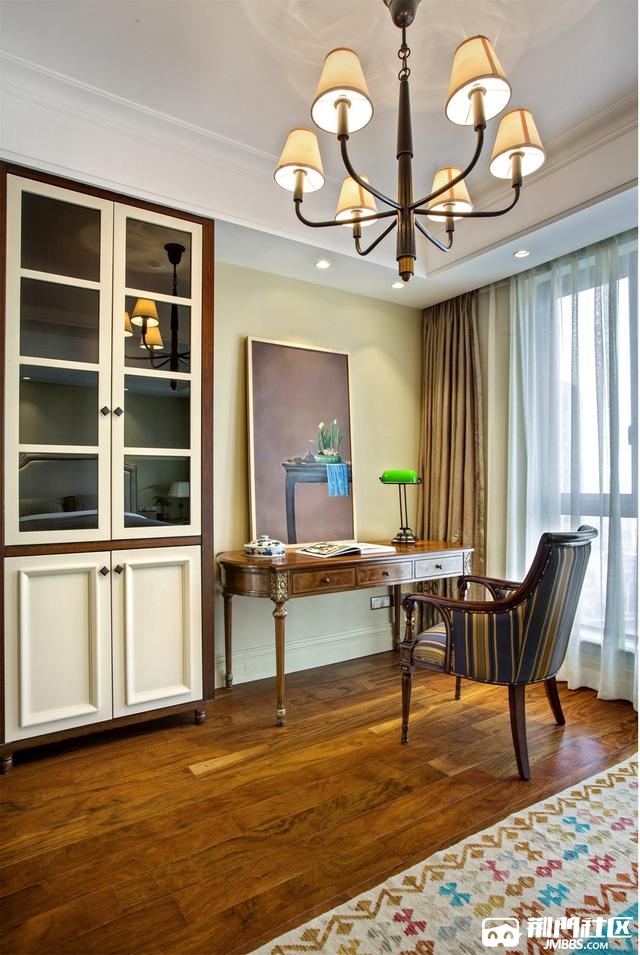 130平简美三居室,经典温馨时尚有品味!