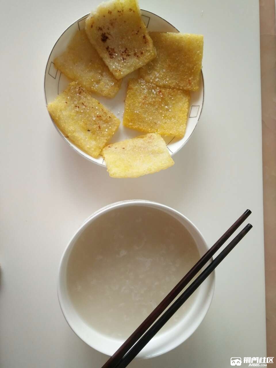 早餐打卡煎糍粑稀饭爸爸上班送哥哥上学去了又是