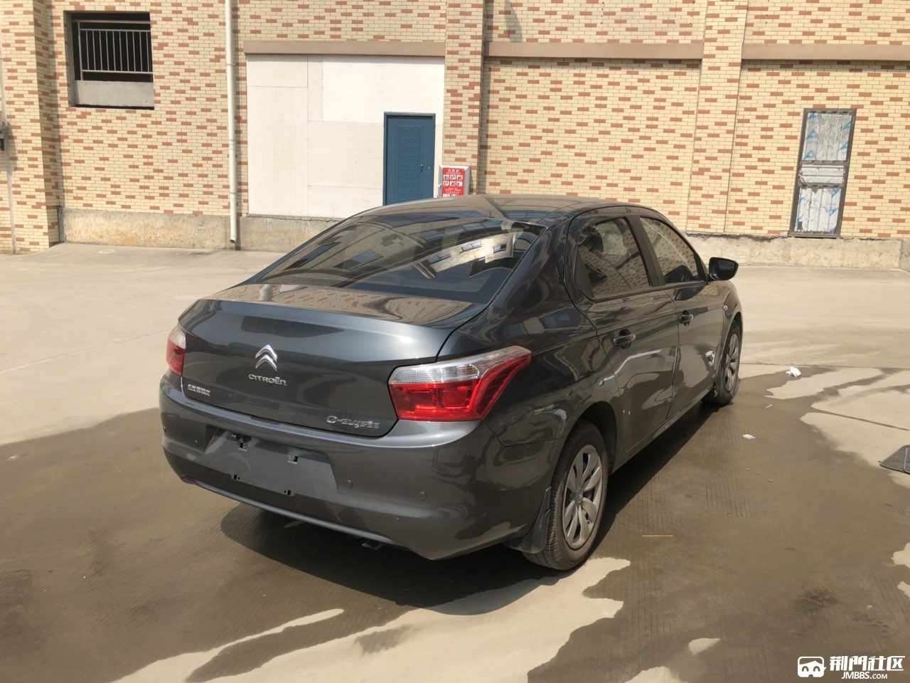 出售新款爱丽舍