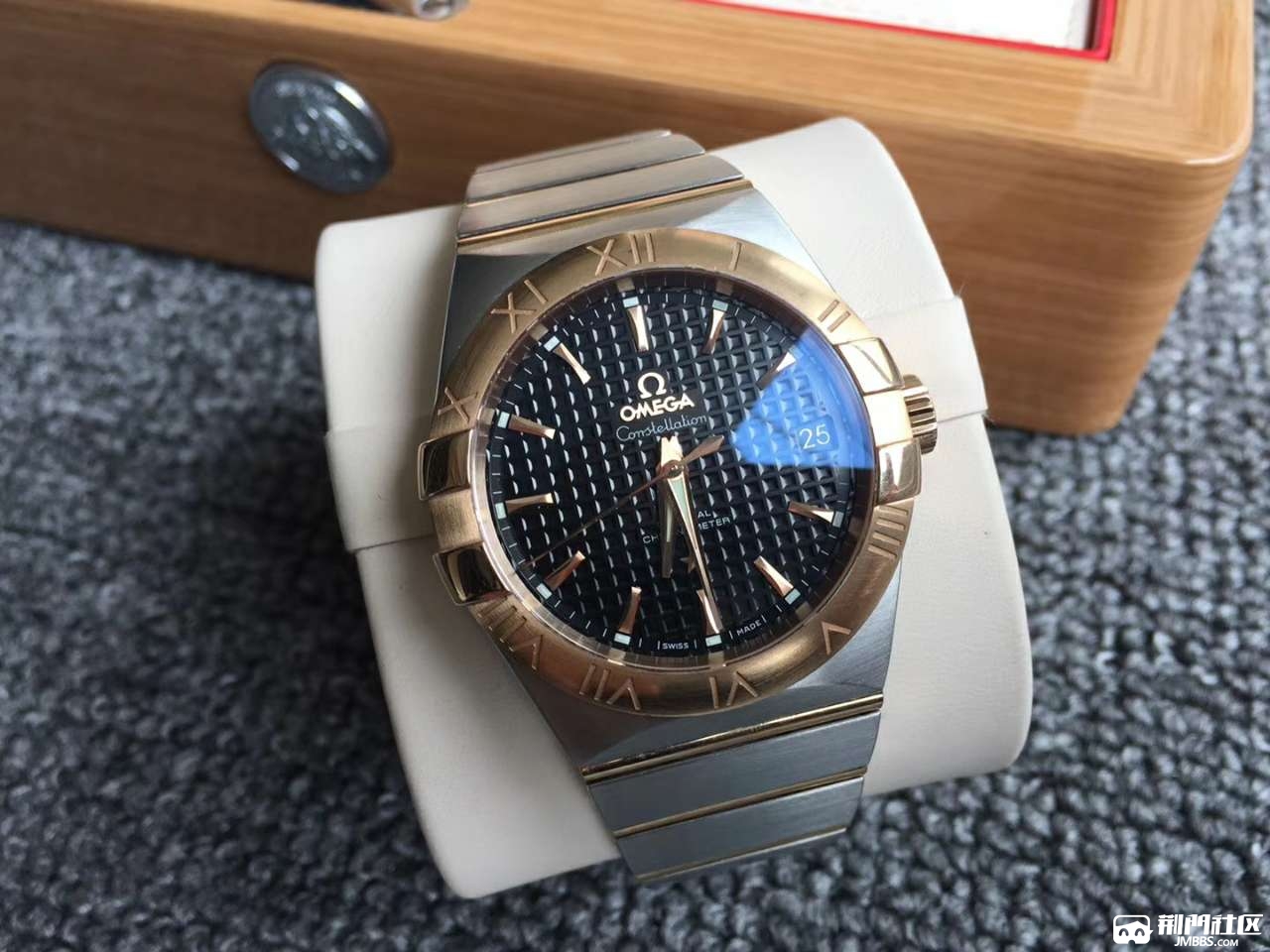 享得利钟表中天街新华书店对面