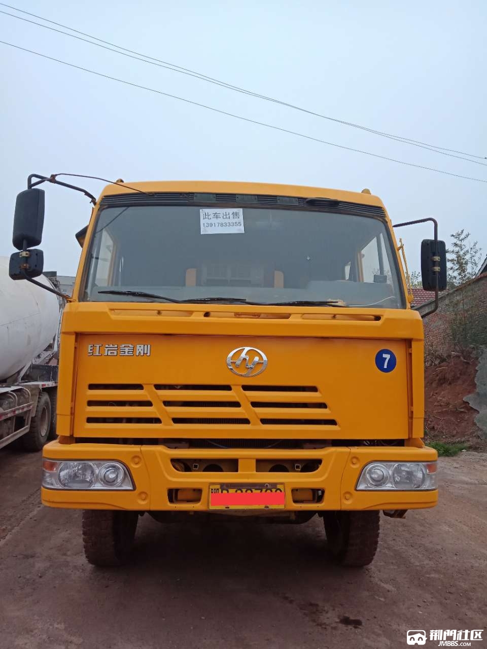 红岩金刚渣土车出售