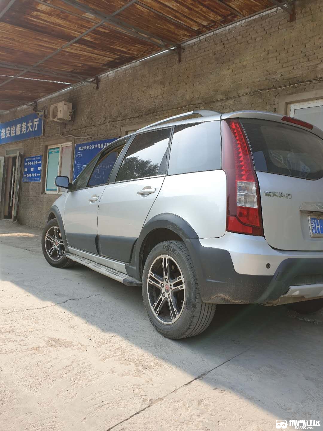 [私家车]13年一手私家车东风风行景逸suv1.6排量