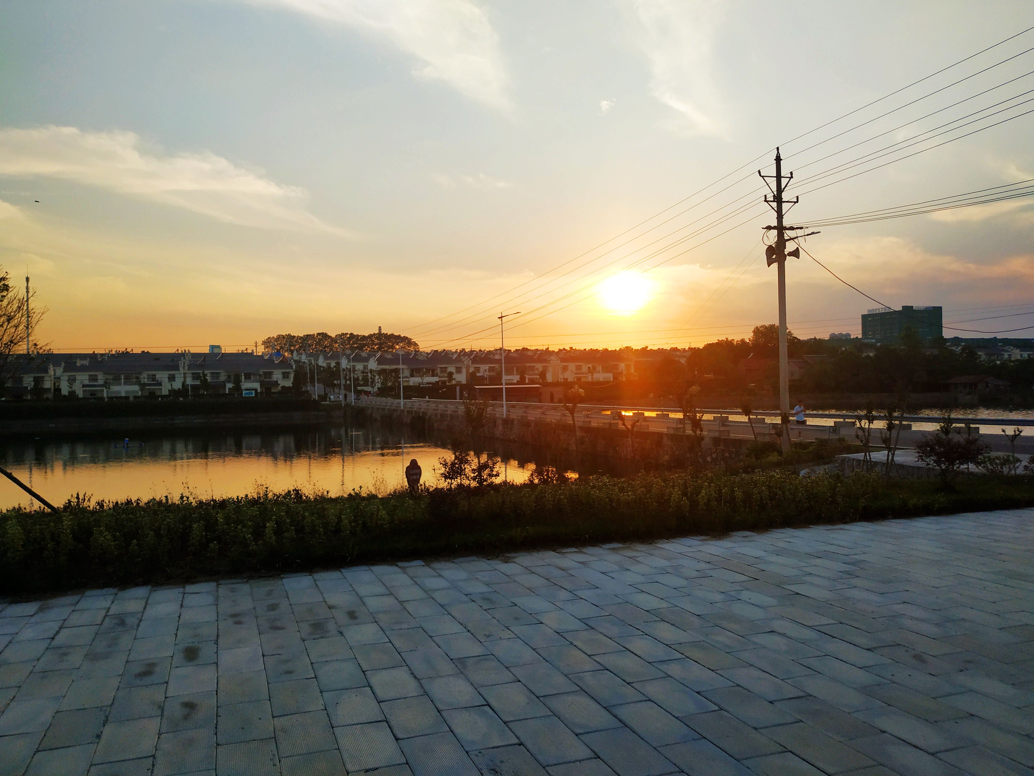 走进钟祥石牌镇横店村---钟祥女诗人余秀华的家乡