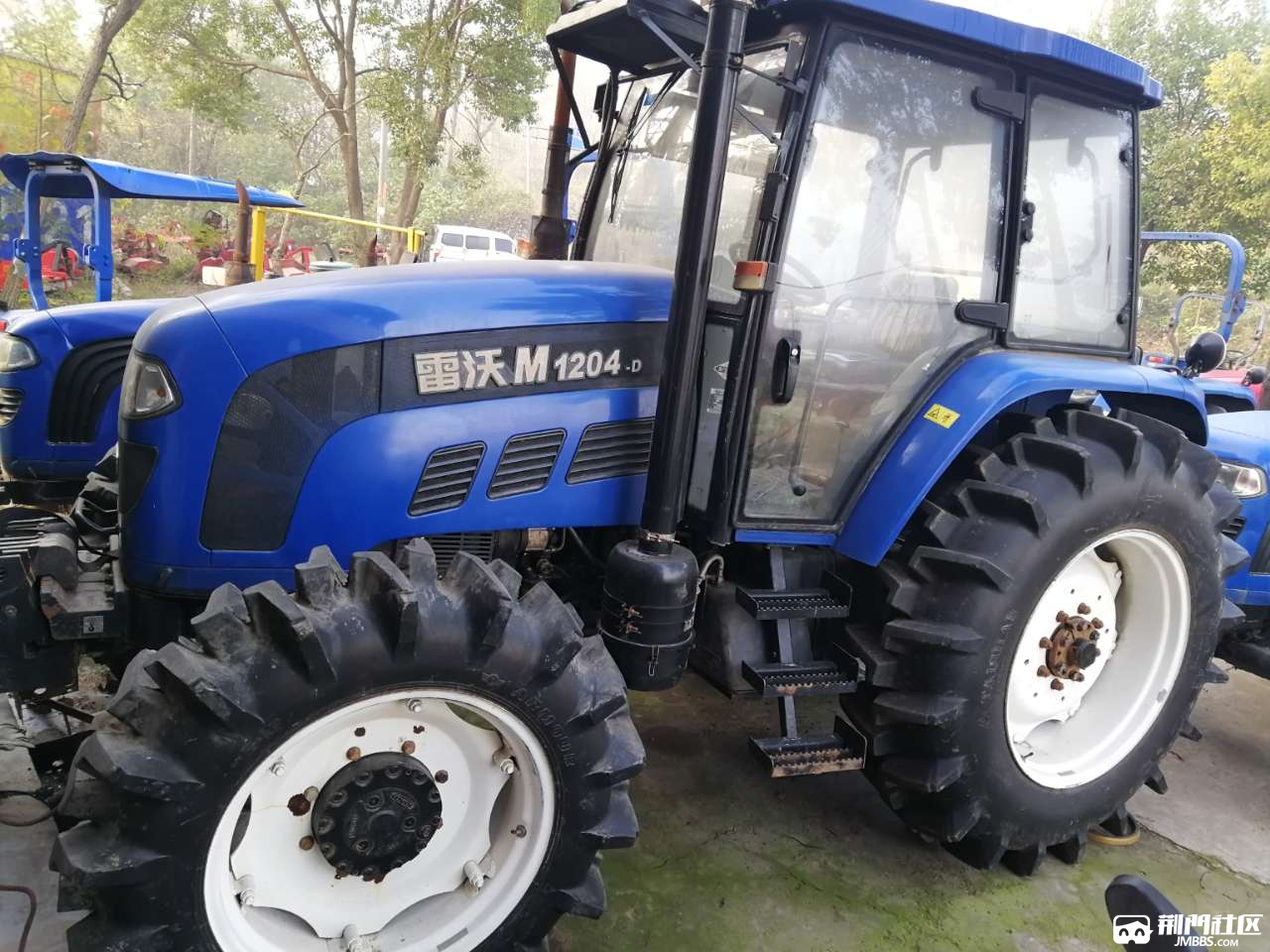 出售福田雷沃大桥1204车子精品工作八百多小时