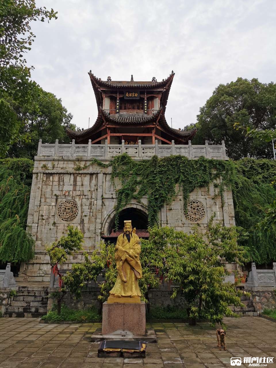 白云观不收门票