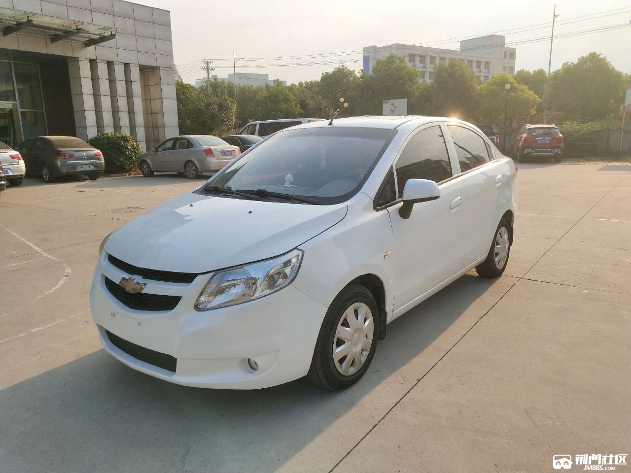 雪佛兰赛欧,手动挡天窗,白色,省油,代步最佳
