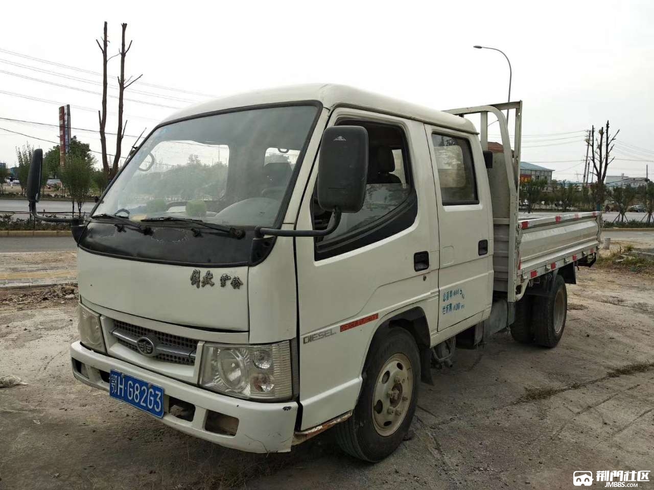 2012年双排6座3.3米车厢,年检明年,1.4万