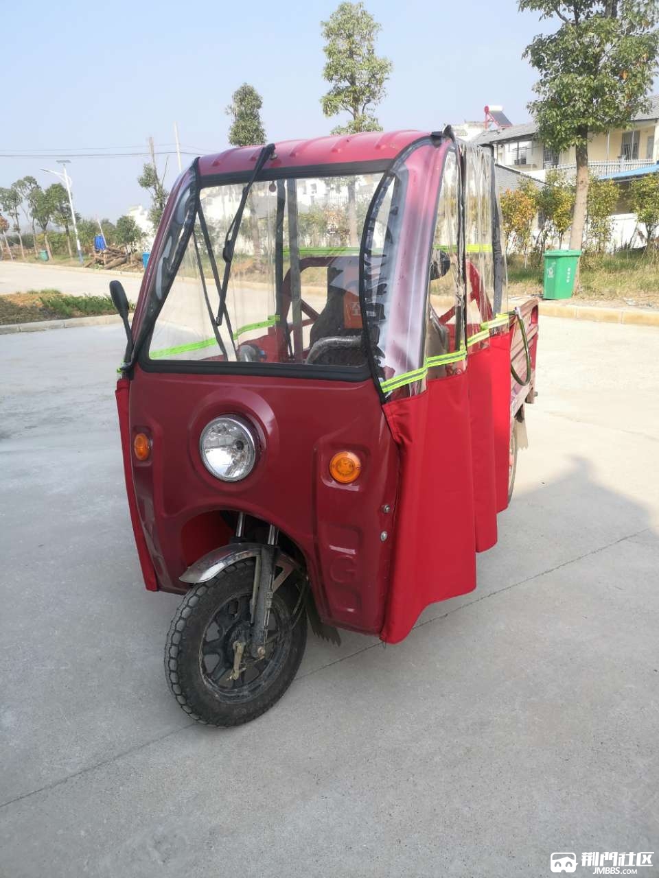 九成新110型三轮摩托车出售