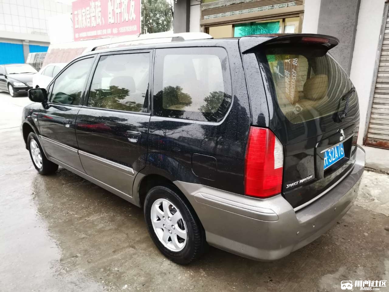 三菱7座商务车出售