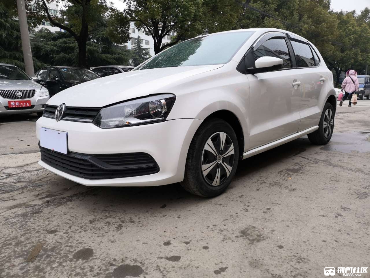 17年,大众菠萝.自动挡.低价出售6.68万137 - 二手车交易 - 荆门社区