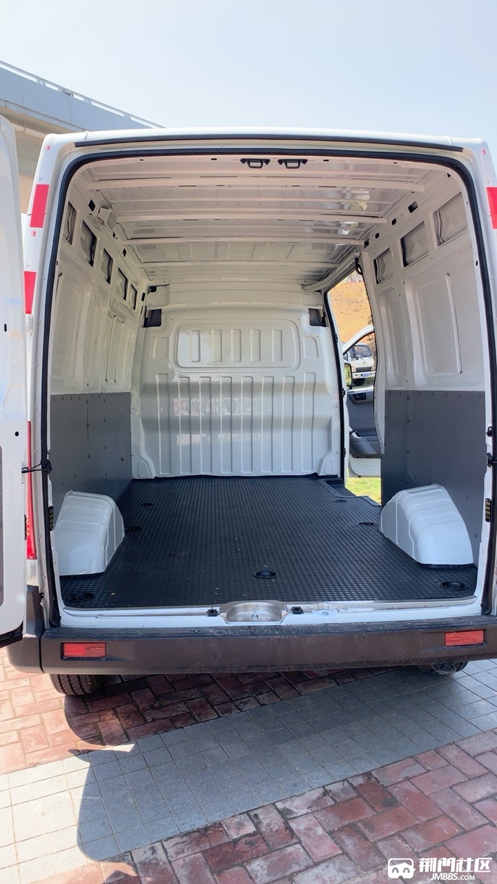 依维柯货车出租