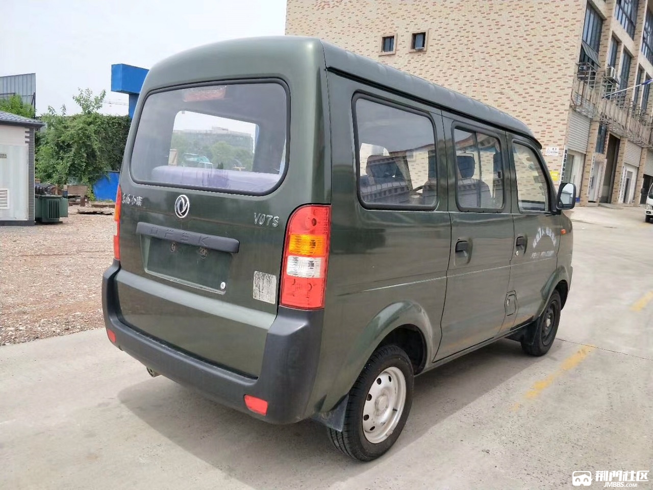 3万多公里悍马车头面包车出售