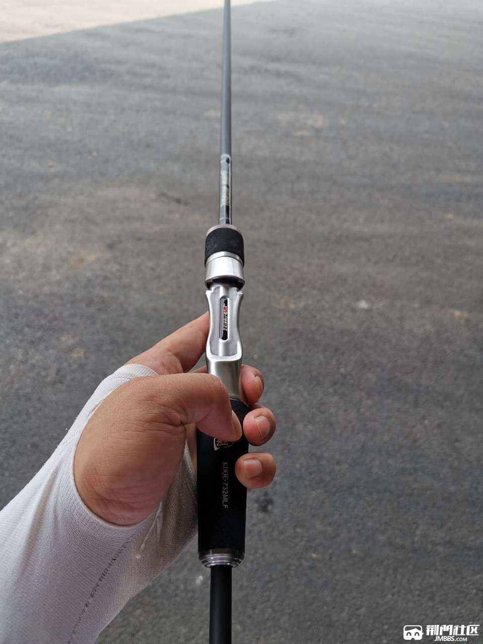 出枪柄路亚一套