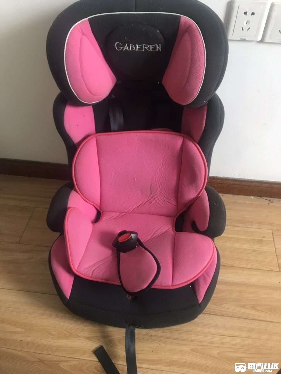 小孩安全座椅