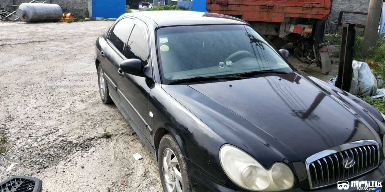 因换车,出手05年北京现代索纳塔一辆,只卖3000