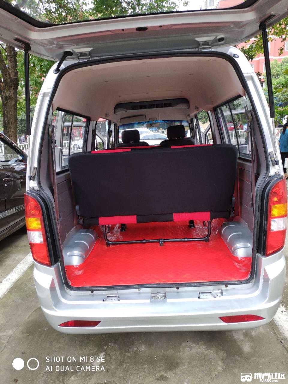 出售2013年东风小康k07二代面包车