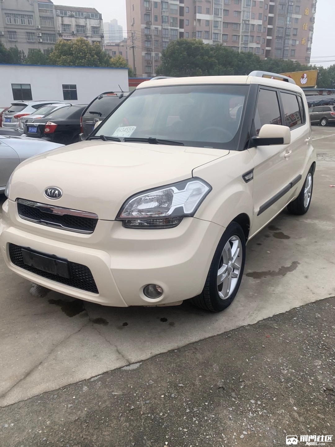 13年自动档起亚秀尔出售