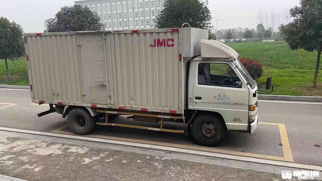 2米厢式货车4102发动机密我