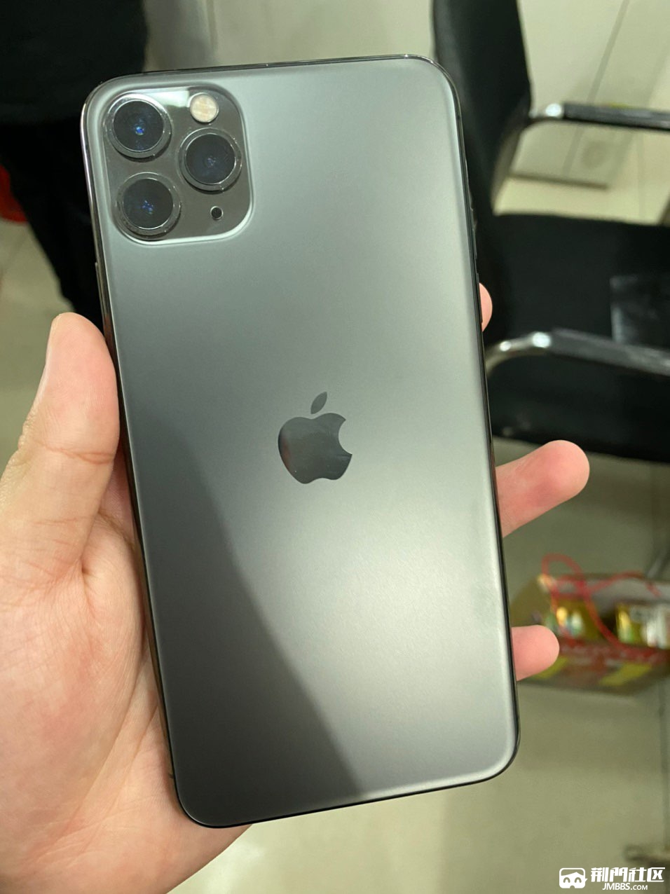 黑色 98新 2200 iphonex 64g 美版 白色 95新 1900 vivos5 8 128g 95