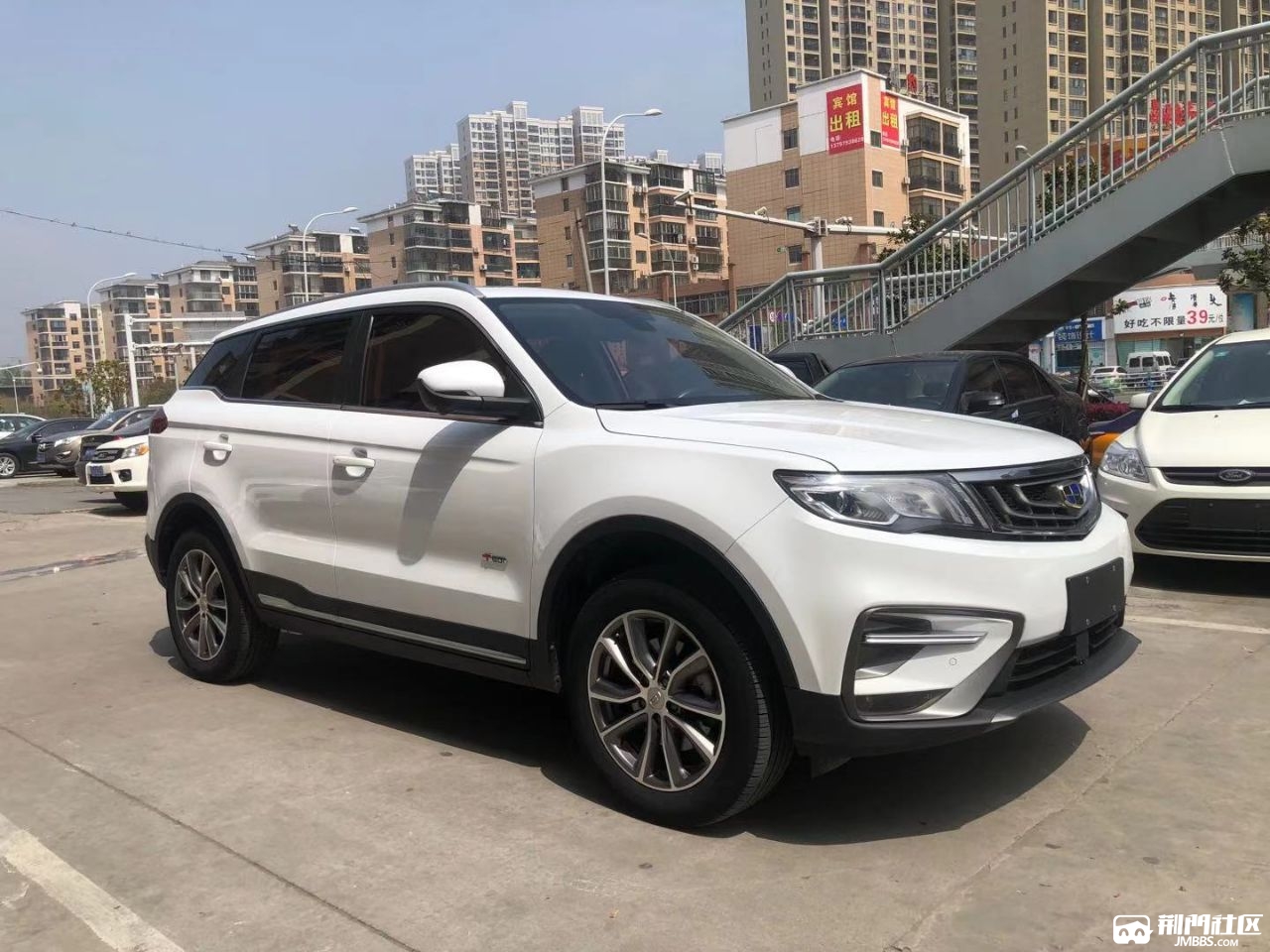 吉利博越越野车出售