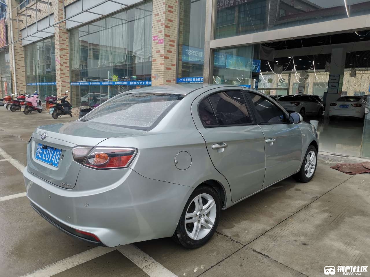 13年上牌一汽欧朗,咏春档,一万多块钱开走,带交强险