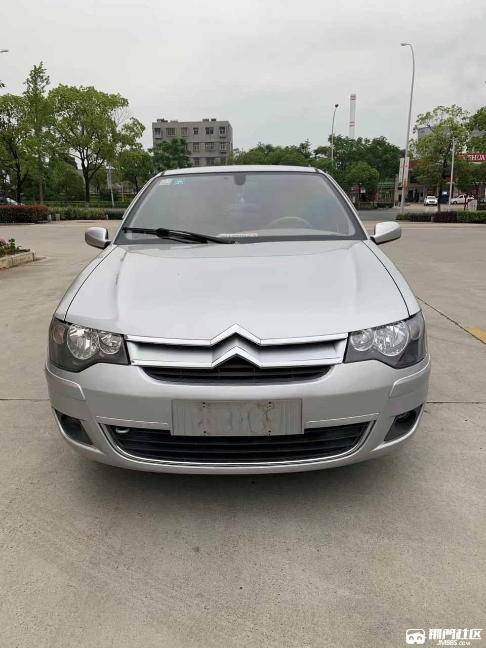 2013年原装油气两用 18986968359