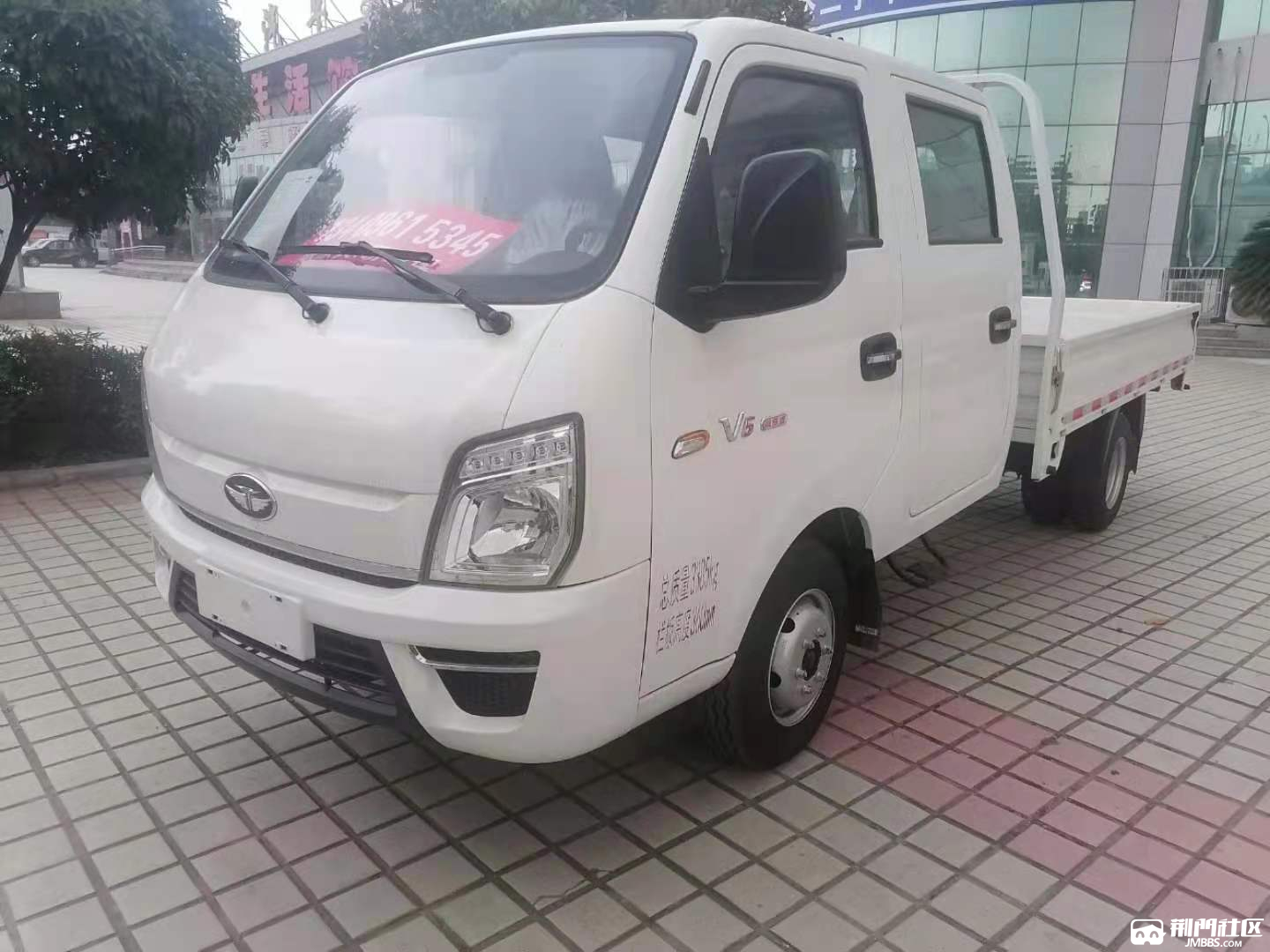 吉利欧铃双排汽油车优惠出售