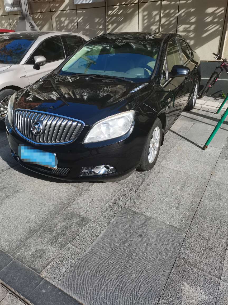 出售13年别克英朗gt18l自动挡实表9万5千公里售价3万3千元