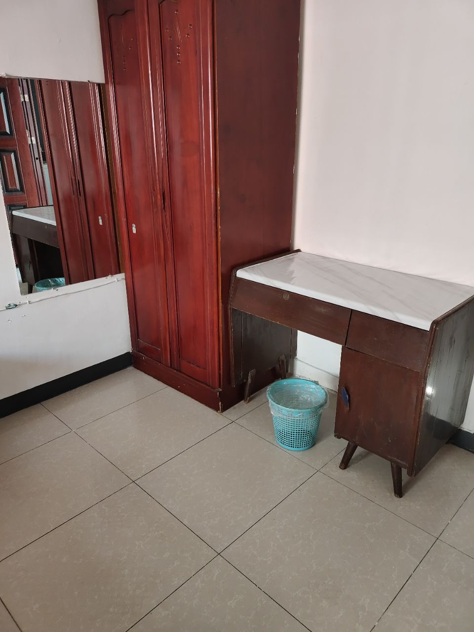 求租可以做饭500左右接受季度租的做好掇刀或中天街这快的