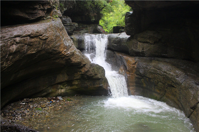 迷失在米仓山中的十八潭跟着大咖难做人川陕秘境穷游